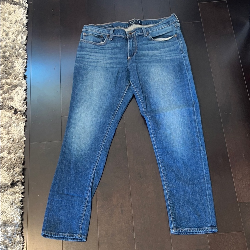 Lucky Brand size 8/29 Classic Blue Woman’s Sienna Slim Boyfriend